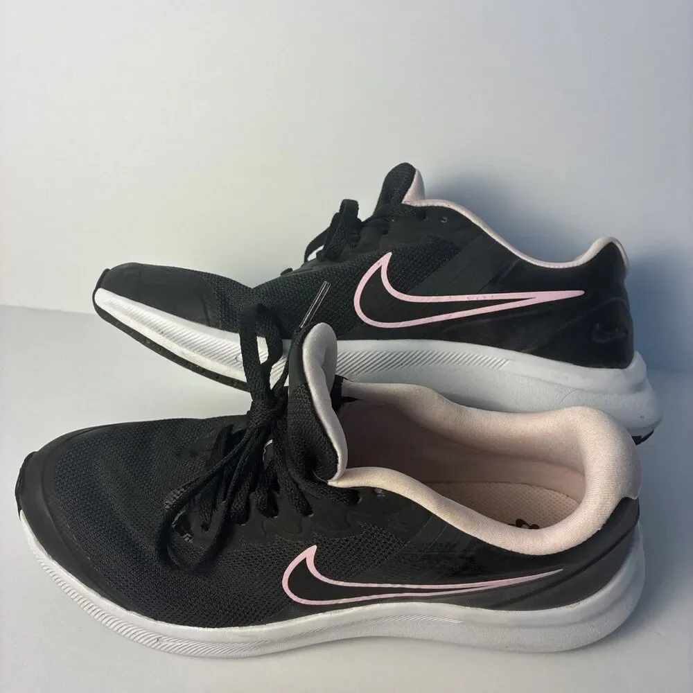 Size 6.5Y- Nike Starrunner Running Shoes Big Kid Lace Up Sneaker,Black/Pink 24.5